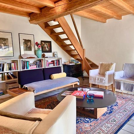 La Cour Des Delices Bed & Breakfast Gigny  Exterior foto