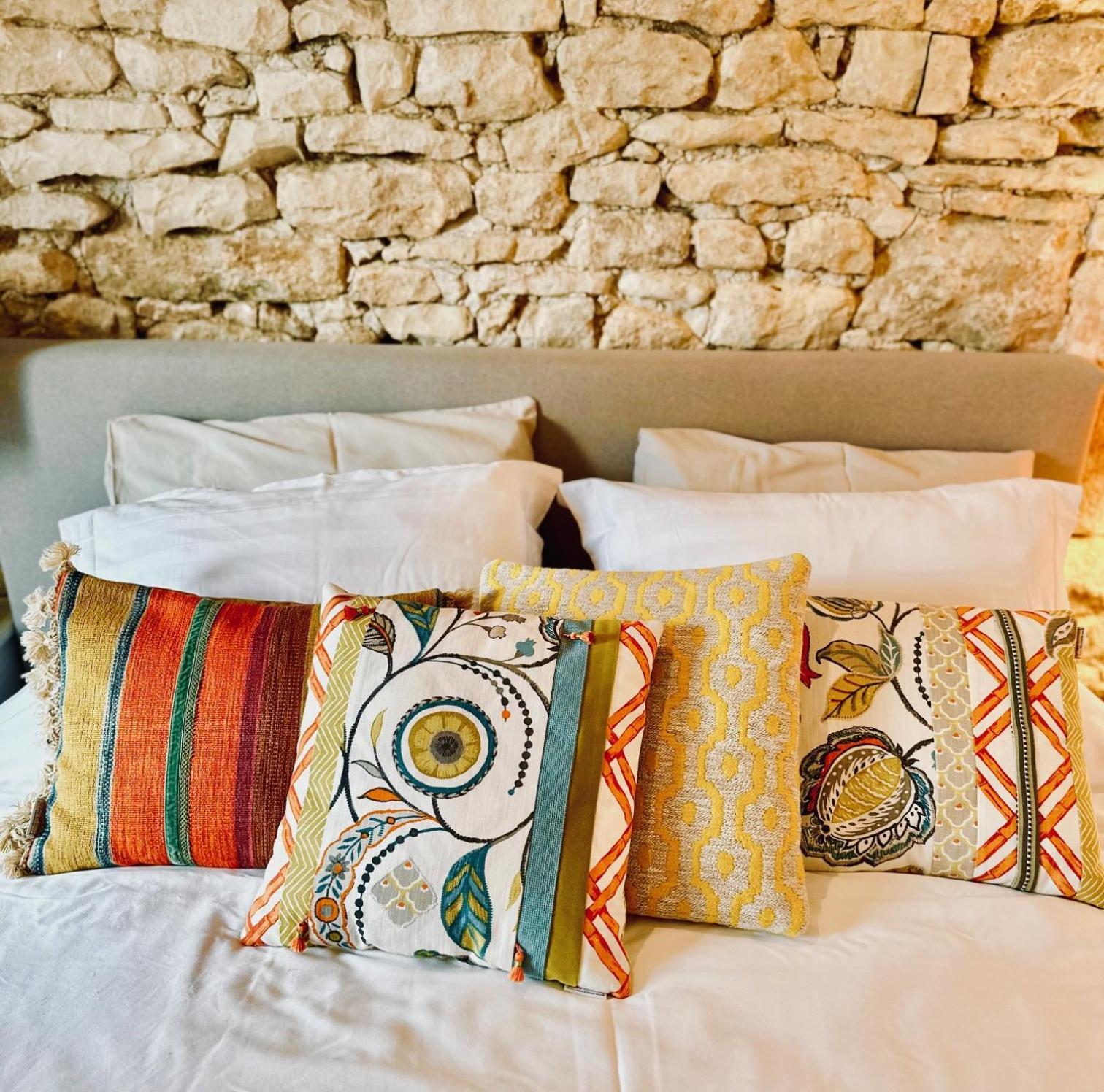 La Cour Des Delices Bed & Breakfast Gigny  Exterior foto